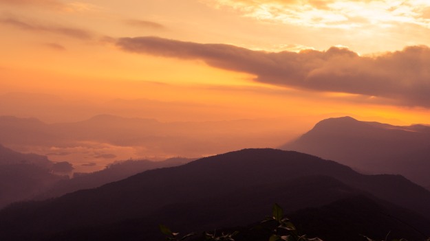 Sunrise from Sri Pada, or Adam's Peak